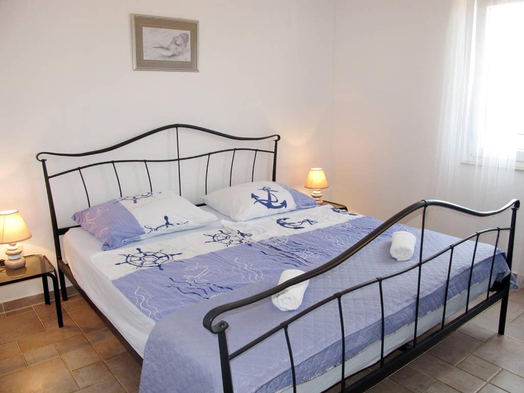 Apartment Tin Pinezici  Luaran gambar